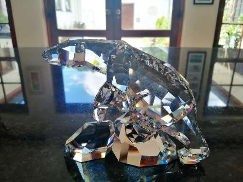 Swarovski Crystal Large and Heavy Nanuc Large Polar Bear 837477
