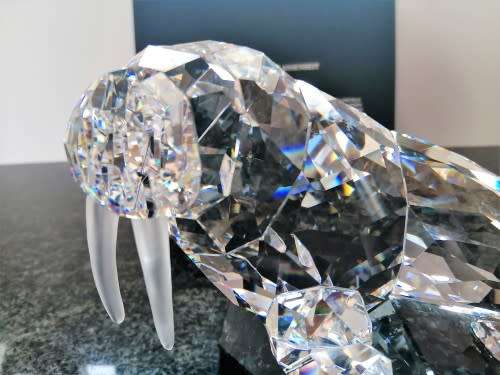 Swarovski Crystal Walrus Soulmates On Marble Base