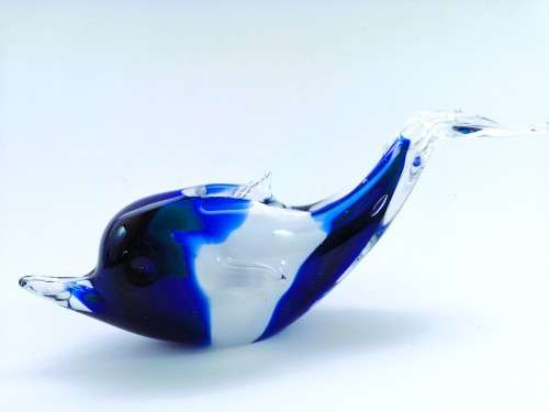 MID-CENTURY MURANO ART GLASS SWIMMING DOLPHIN FIGURINE