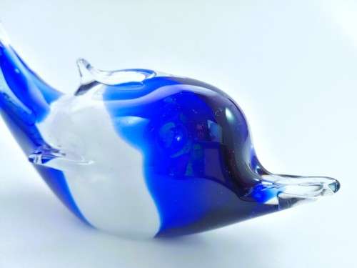 MID-CENTURY MURANO ART GLASS SWIMMING DOLPHIN FIGURINE