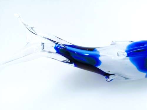 MID-CENTURY MURANO ART GLASS SWIMMING DOLPHIN FIGURINE