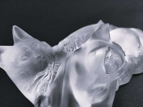 Lalique frosted crystal `Reclining Cats` figurine, designed by Marc Lalique
