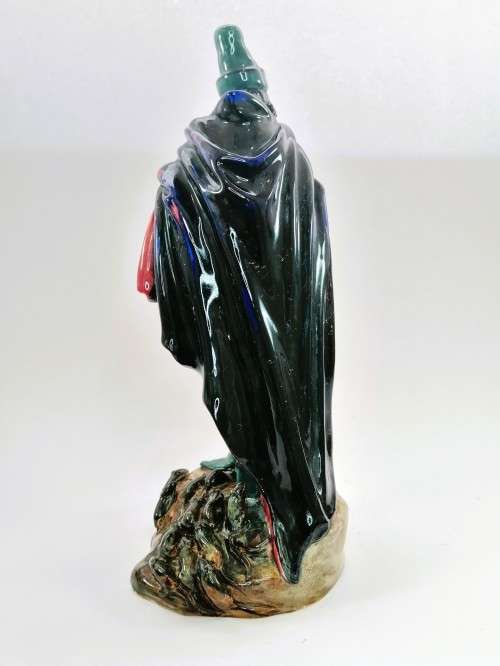 Royal Doulton The Pied Piper England Figurine HN 2102 Earlier version