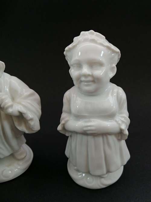 Fabulous Capodimonte Ginori blanc-de-chine `Mansion House Dwarf figurines