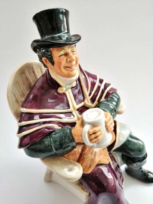 Royal Doulton Figurine HN2282 The Coachman