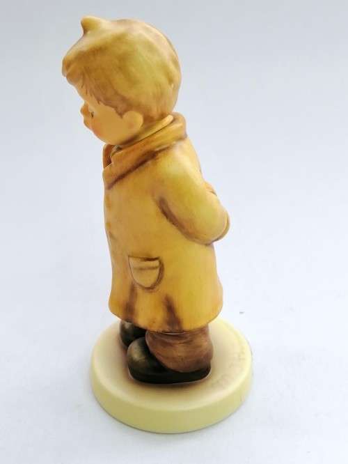 Goebel Hummel Figurine, To Shy to Sing