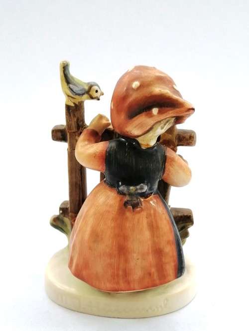 Goebel Hummel Figurine, Signs of Spring