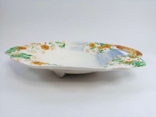 Gorgeous Clarice Cliff for Newport Pottery moulded, hand painted serving bowl.