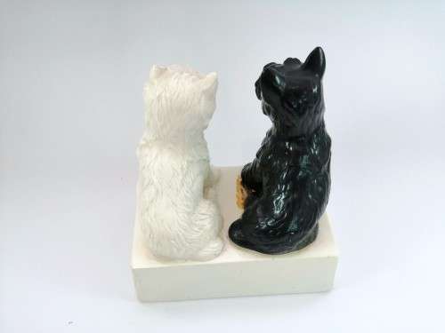Black & White Scotch Whisky Buchanan`s vintage 50`s ceramic dogs