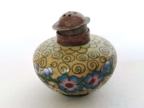 Beautiful vintage Chinese cloisonne cruet set, dating from the 1950s