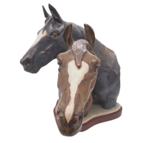 Lladro Large Two Horse Heads Porcelain Sculpture 3511 Designed by Jose Roig 1970