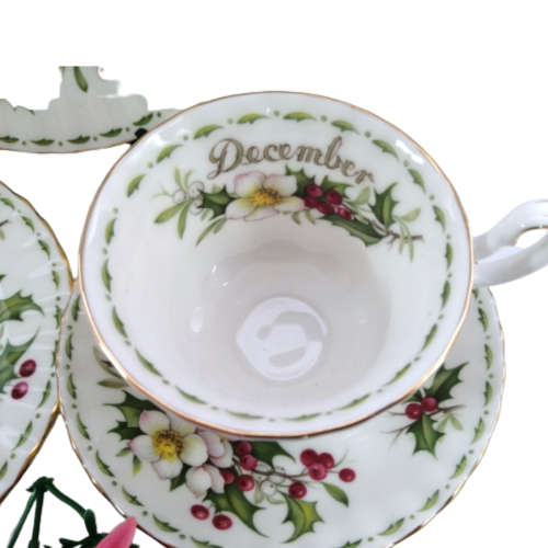 Royal Albert December Flower Of the Month Christmas Rose Four Piece