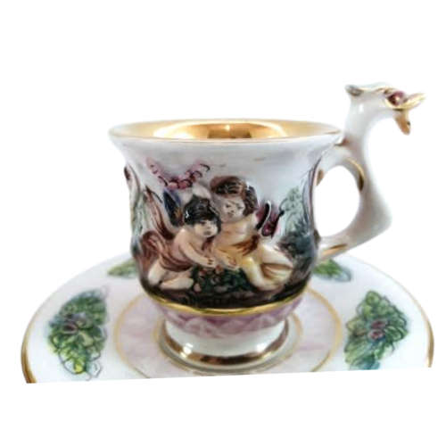 Fabulous Capodimonte Handmade Hand Painted Tea Cups And Saucers Italy