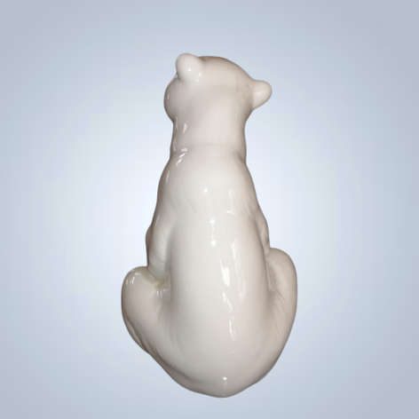 Lladro Large Sitting Polar Bear Figurine