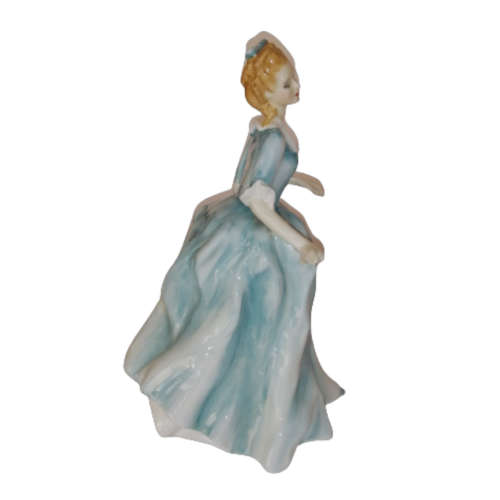 Royal Doulton Lady Figurine Yvonne HN 3038