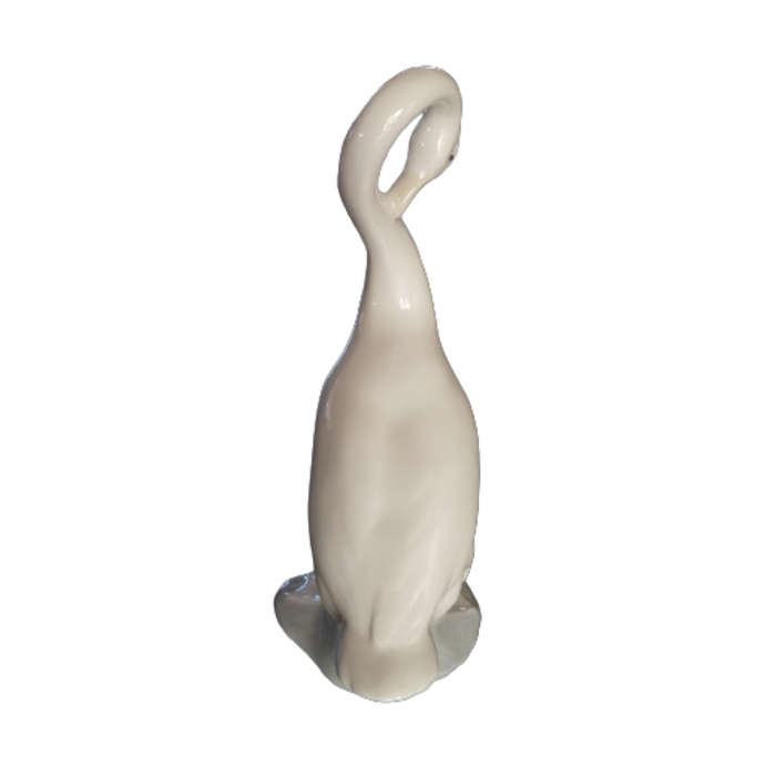Lladro Nao Figure Features a Large Preening Goose