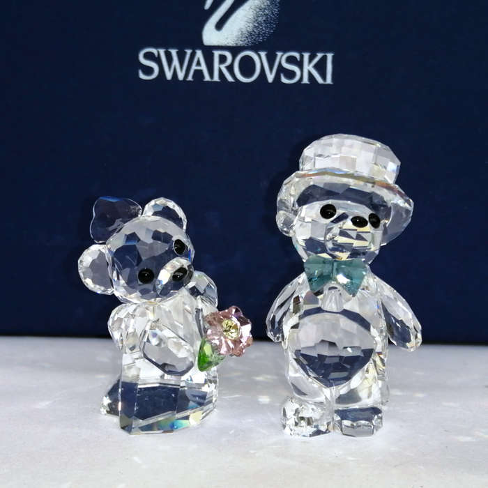 Swarovski Crystal Retired Kris Bear Bride and Groom