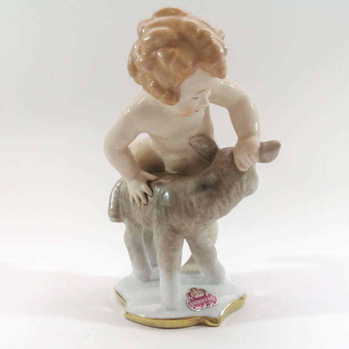 West German Alka Kunst Figurine Depicting a Putto with Lamb