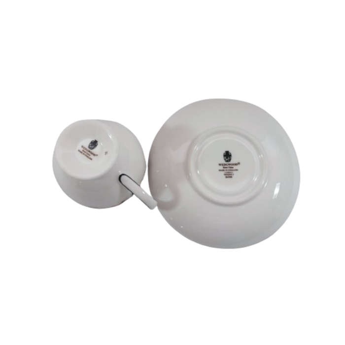 Wedgwood Bone China Medici R4588 Duo