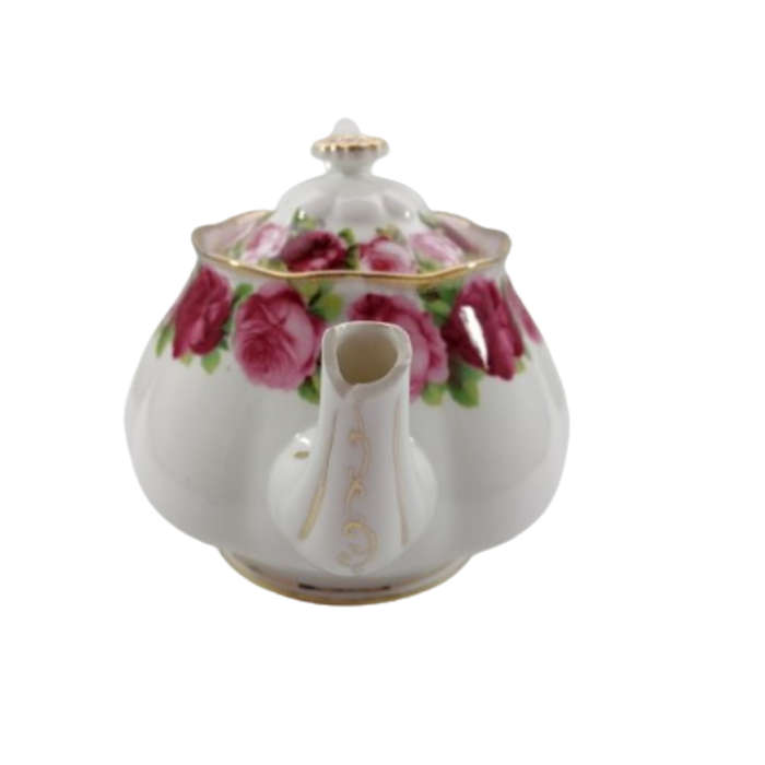 Royal Albert Old English Rose, large 6 cup Teapot