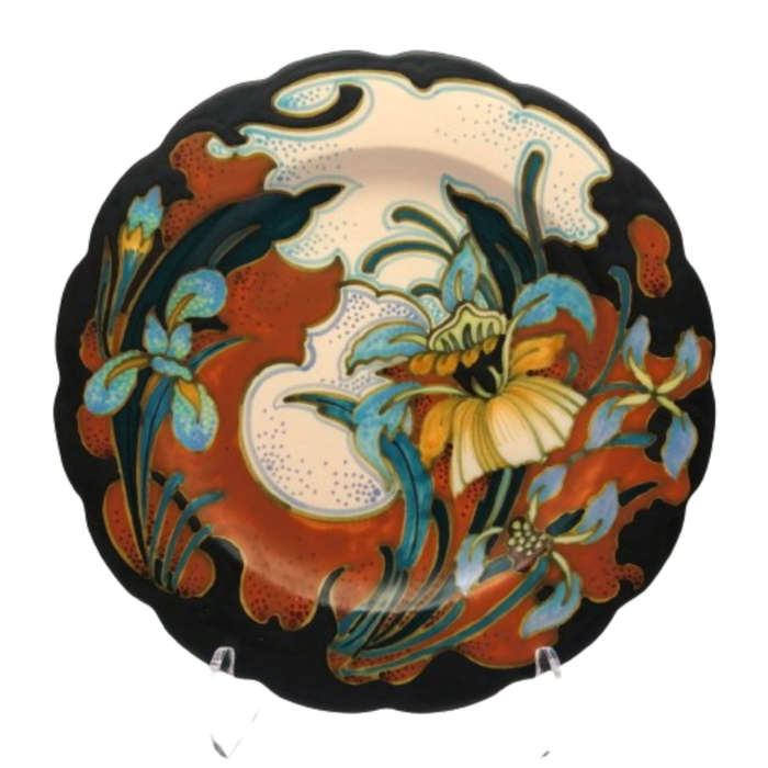 Gouda Pair of Art Deco Wall Plates  500/1983