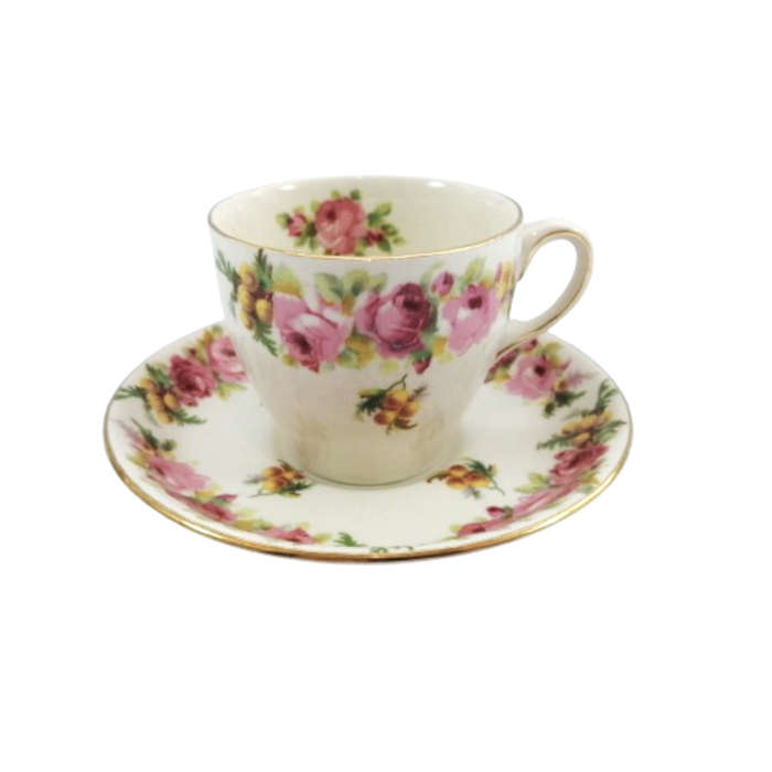 Royal Doulton D5643 Roses and Wattle tea trio