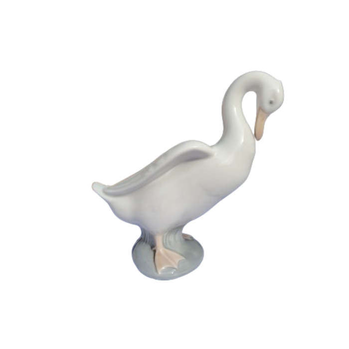 Lladro Nao Figurine Preening Duckling