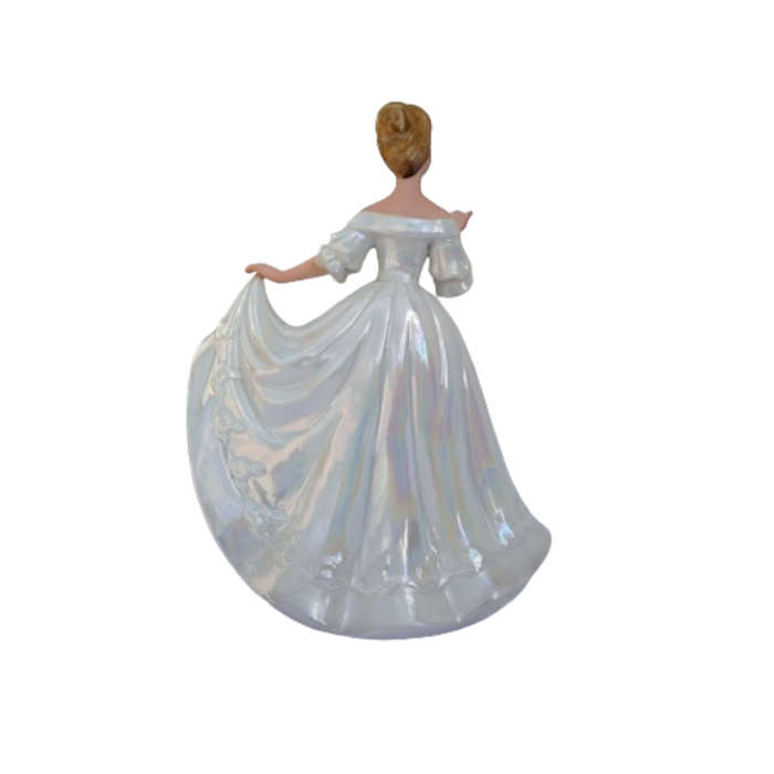 Elegant Lady Figurine Pearly White Dress