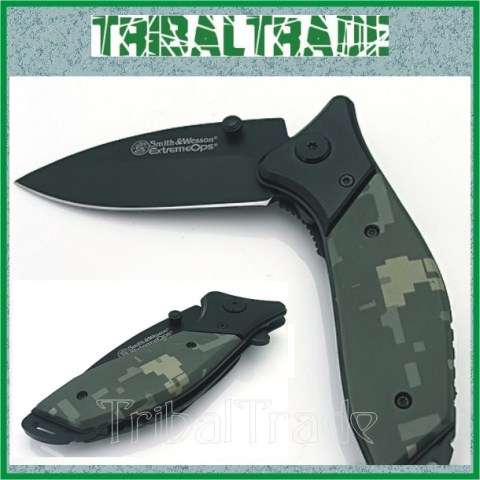 2 to GO!! POCKET PROTECTOR - Smith & Wesson C015 Extreme Ops KNIFE - DIGITAL CAMO Handle - NICE!!