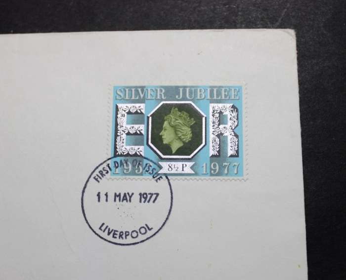Commemorative Cover 1977 - 25 Yrs The Queens Silver Jubilee FDI UK Stamp 1977 8 1/2 Pence