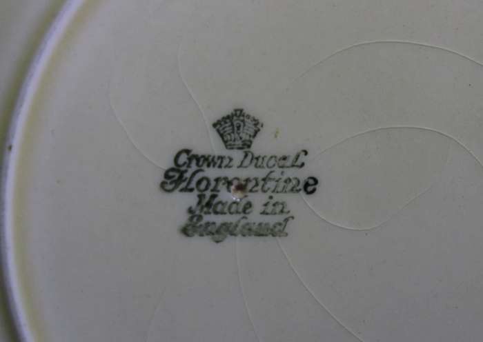 Vintage Crown Ducal Quail Pattern Decorative Wall Plate.