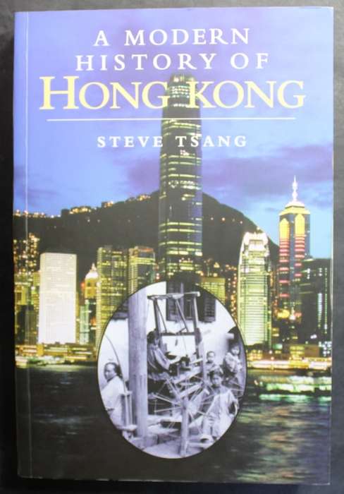 A Modern History of Hong Kong by Steve Tsang, Softcover Book