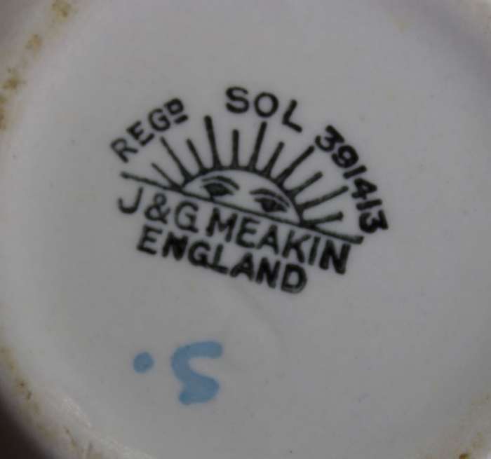 Vintage J&G Meakin Milk Jug Sol Pattern 391413