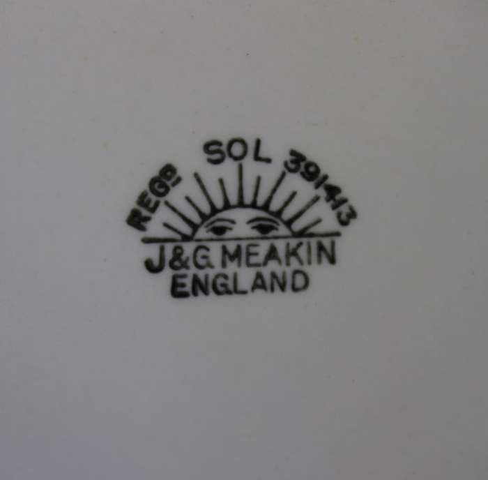 Vintage J&G Meakin Cake Plate Sol Pattern