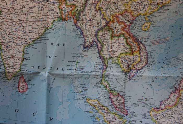 Vintage Large National Geographic Folded Map of Asia March 1971