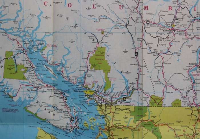 Clearview Folded Road Map West Canada and Central Canada 1970`s