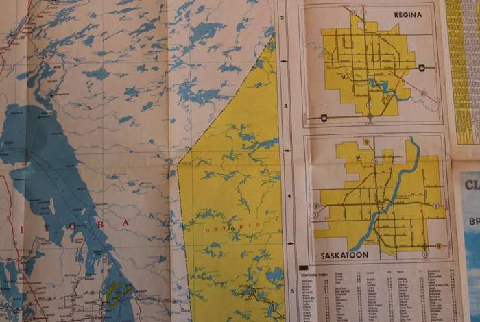 Clearview Folded Road Map West Canada and Central Canada 1970`s