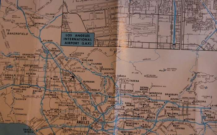 Knott`s Berry Farm Folded Tourist Map of Los Angeles