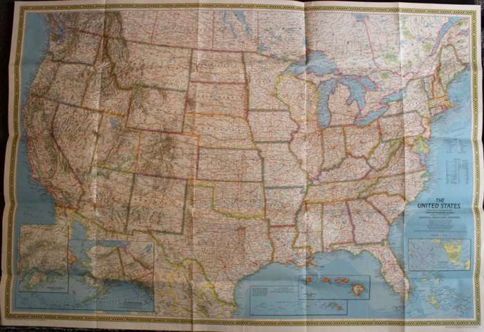 National Geographic Folded Map of The United States July 1976