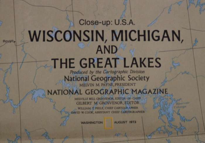 National Geographic Folded Map of the Great Lakes Region of America, August 1973.