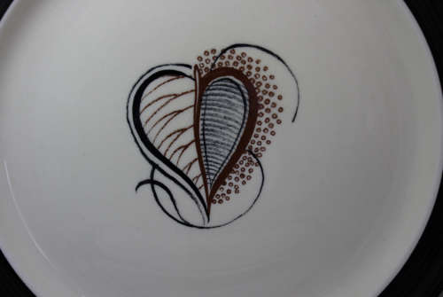 Pair of Susie Cooper Charcoal Skeleton Leaf Pattern 2355 Dinner Plate