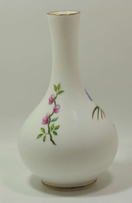 Fine Bone China Oriental Bird Bud Vase by Spode