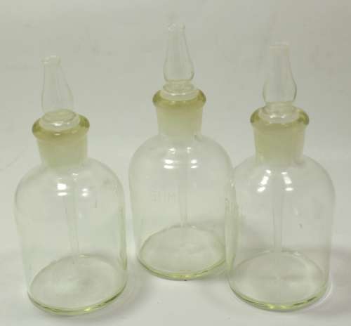 3 x Chemical Dropping Bottles with Pipette (No Rubber) & 1 x Amber Glass Bottle with Stopper