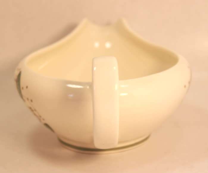Susie Cooper Gardenia E2405 Gravy Boat