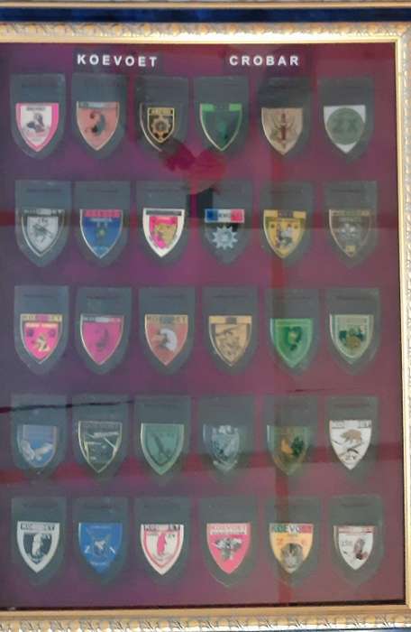Koevoet 30 piece display large