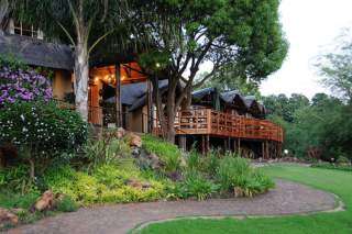 2 nights accommodation and breakfast for 2 people at Mogale Country Lodge