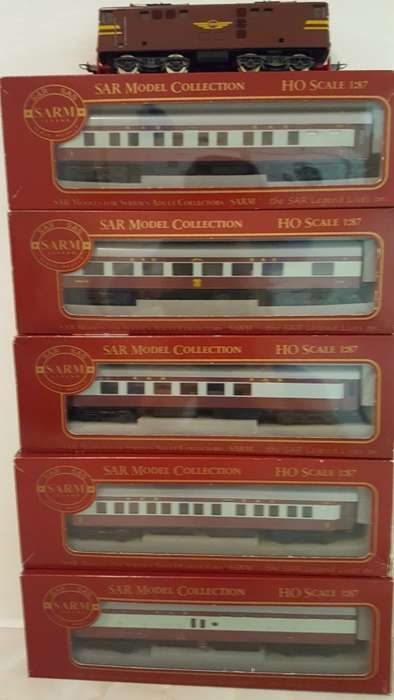 SAR Trans Karoo Set with E-Z Track Expander Set. (Best Deal Ever)