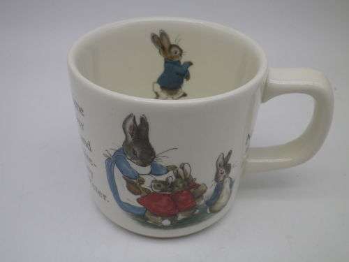 PETER RABBIT MUG! Wedgwood,  ETRURIA & BARLASTON, ENGLAND