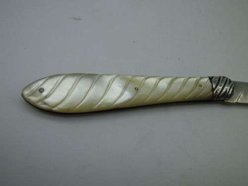Antique Silver Folding Fruit Knife. Mother of Pearl handle. Sheffield 1896 Edward Bradley. RARE
