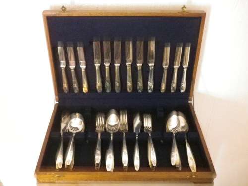 A1 EPNS 6 place 52 piece Vintage Cutlery Set. SUPER A1 Priestly & Moore Ltd England. c1960s